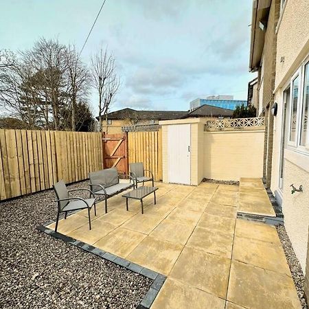 Quirky, Family Home In Glasgow Cardonald Dış mekan fotoğraf