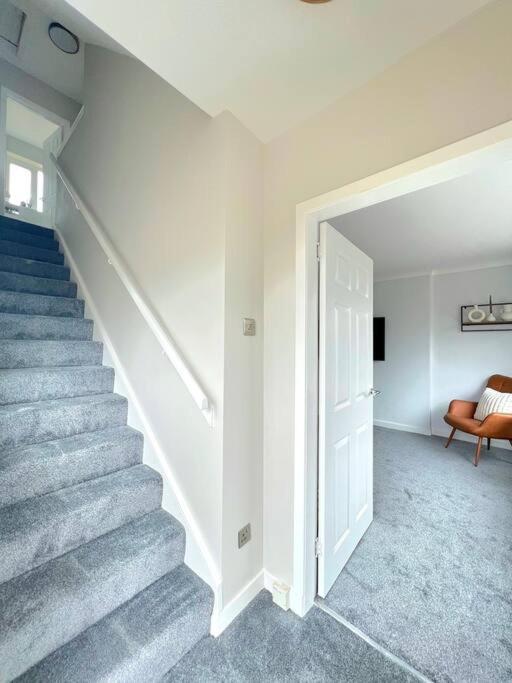 Quirky, Family Home In Glasgow Cardonald Dış mekan fotoğraf